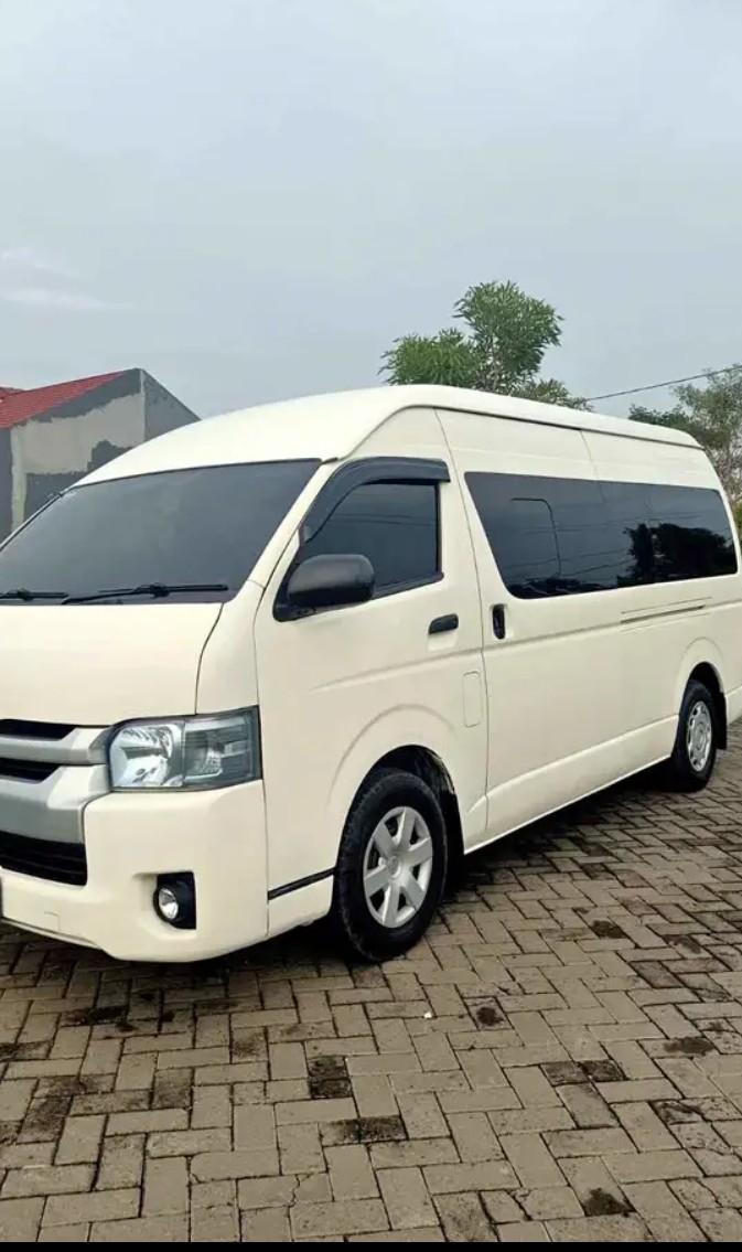 Toyota Grand Hiace