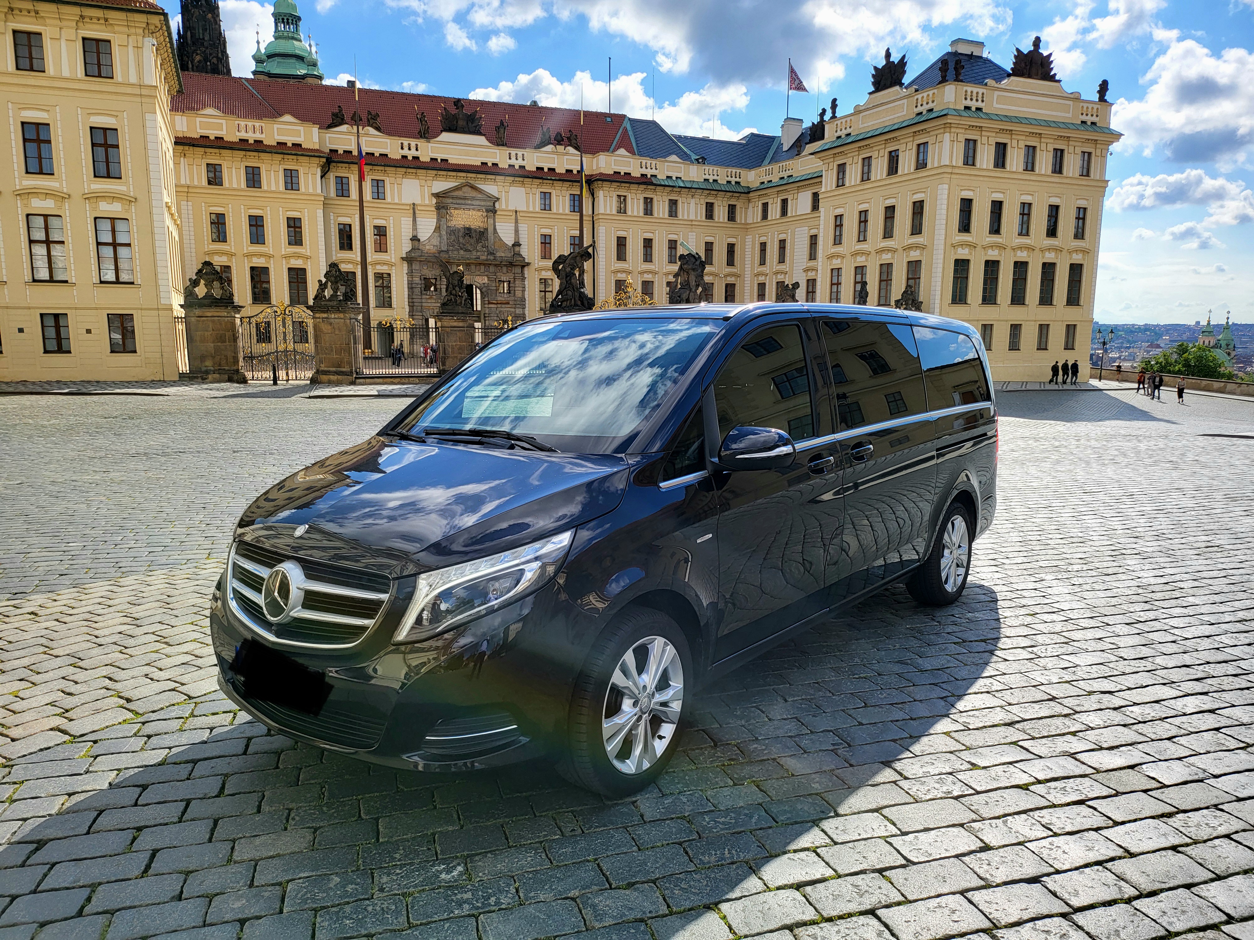 Mercedes V-Class